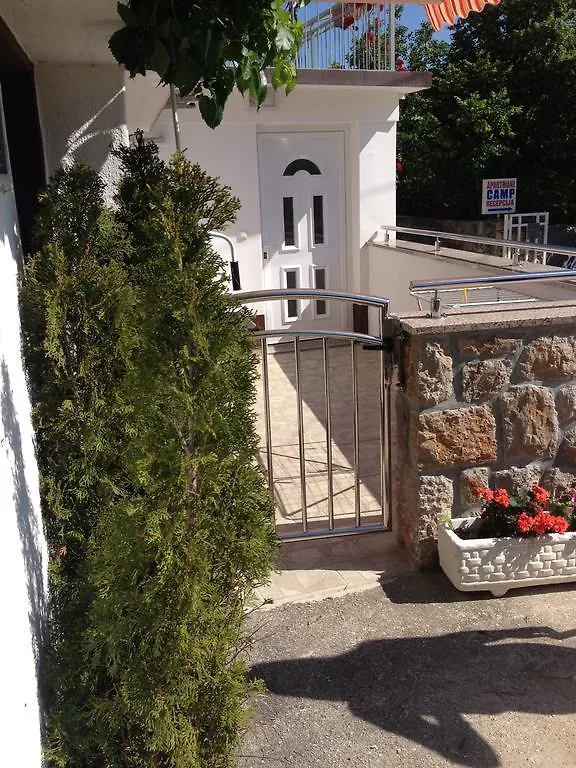 Apartments Marija Stari Grad  Kroatien